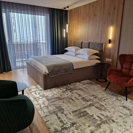 Ama By Melis Apartment Brasov Ngoại thất bức ảnh