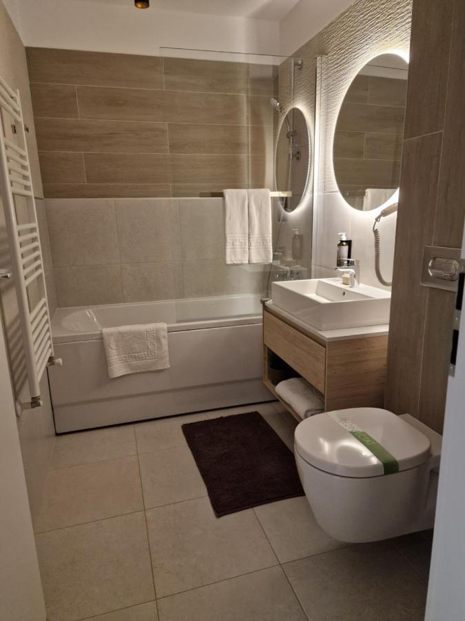 Ama By Melis Apartment Brasov Ngoại thất bức ảnh